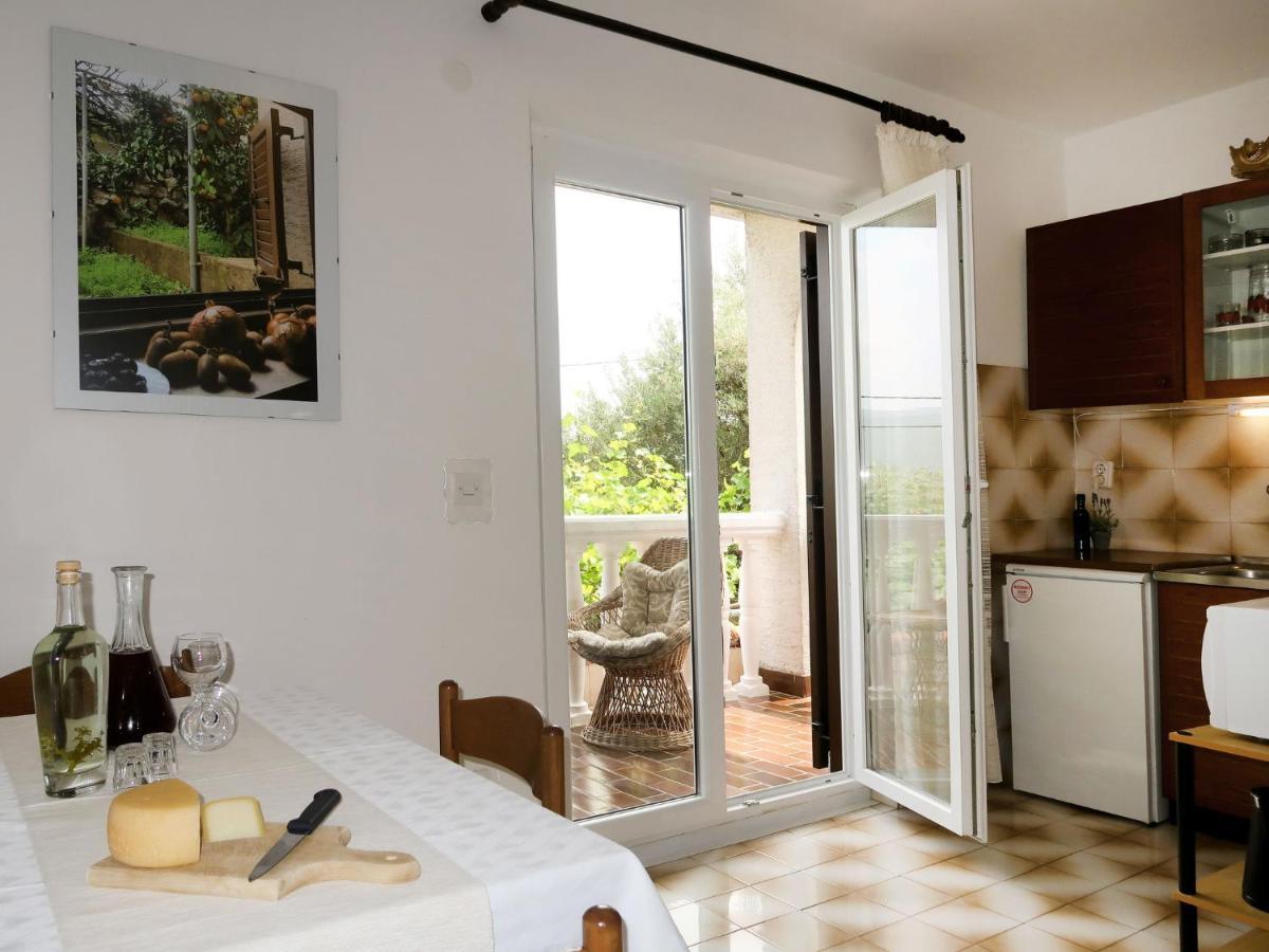 Apartment Meri - Krk211 By Interhome Kornić Exteriör bild