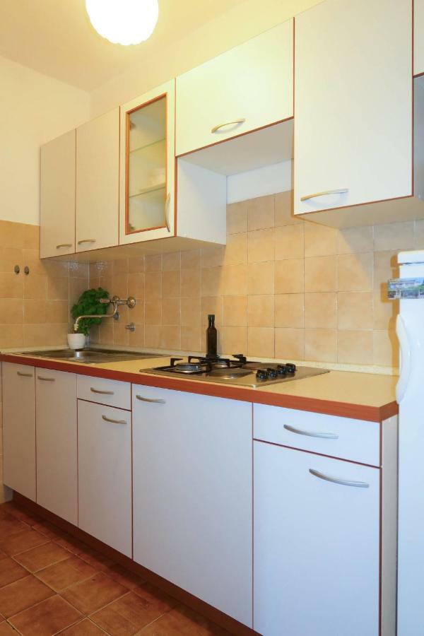 Apartment Meri - Krk211 By Interhome Kornić Exteriör bild